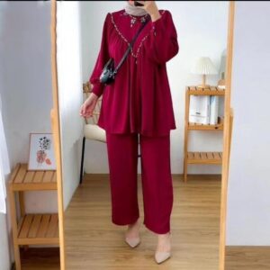 Fairy Flair Long Berry Georgette Hi Low Tail Shirt With Trouser